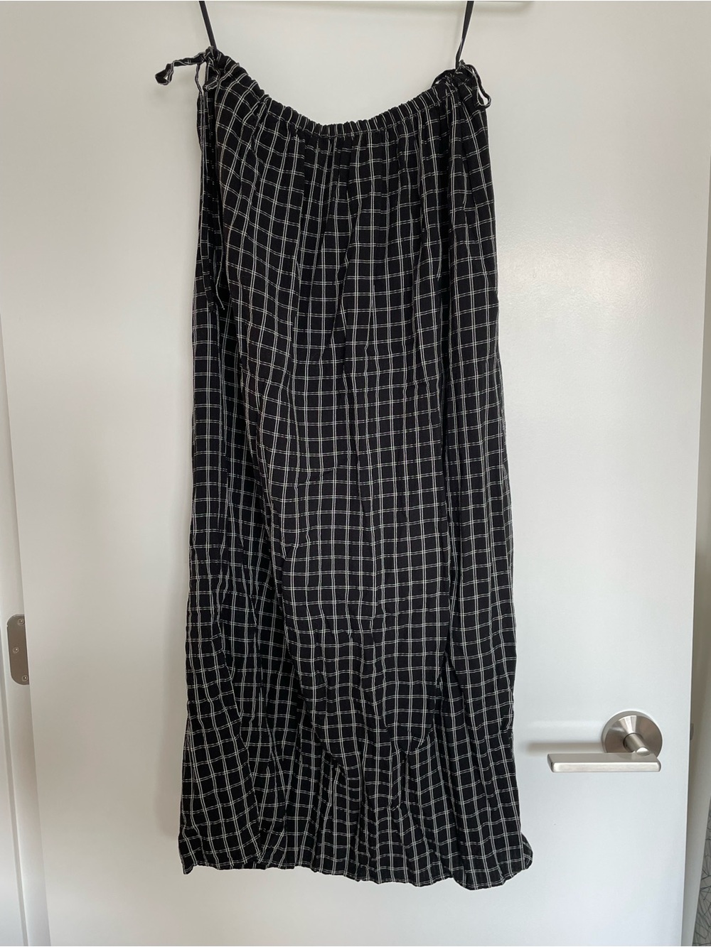 Uniqlo Black Windowpane Check Skirt